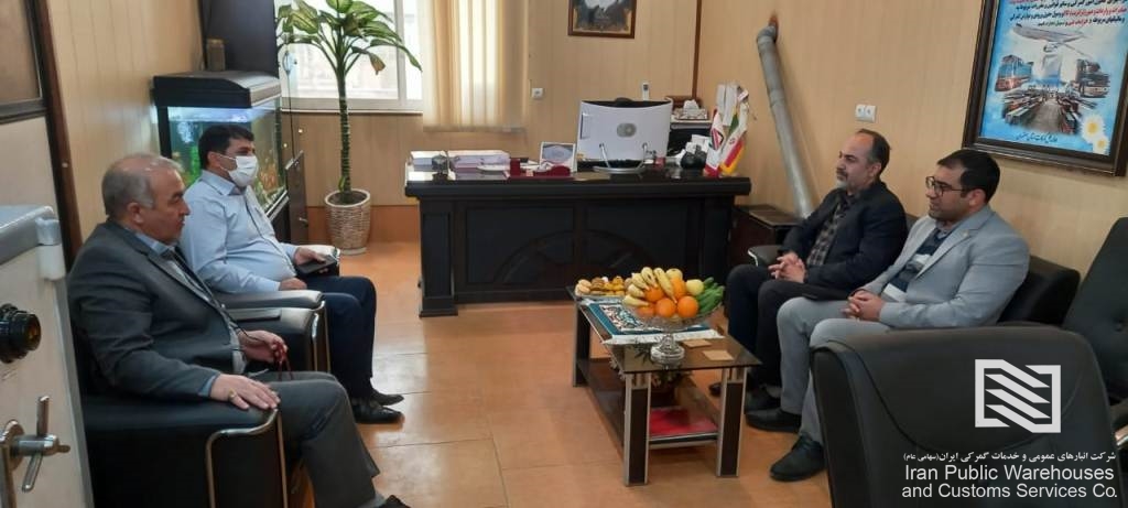دیدار مدیرعامل شرکت انبارهای عمومی و خدمات گمرک غرب با رئیس گمرک شهرستان کاشان